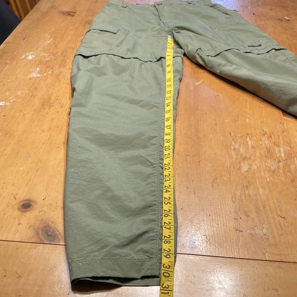 The NORTH FACE Convertible Pants Size XS - Host Pick - Picture 13 of 15